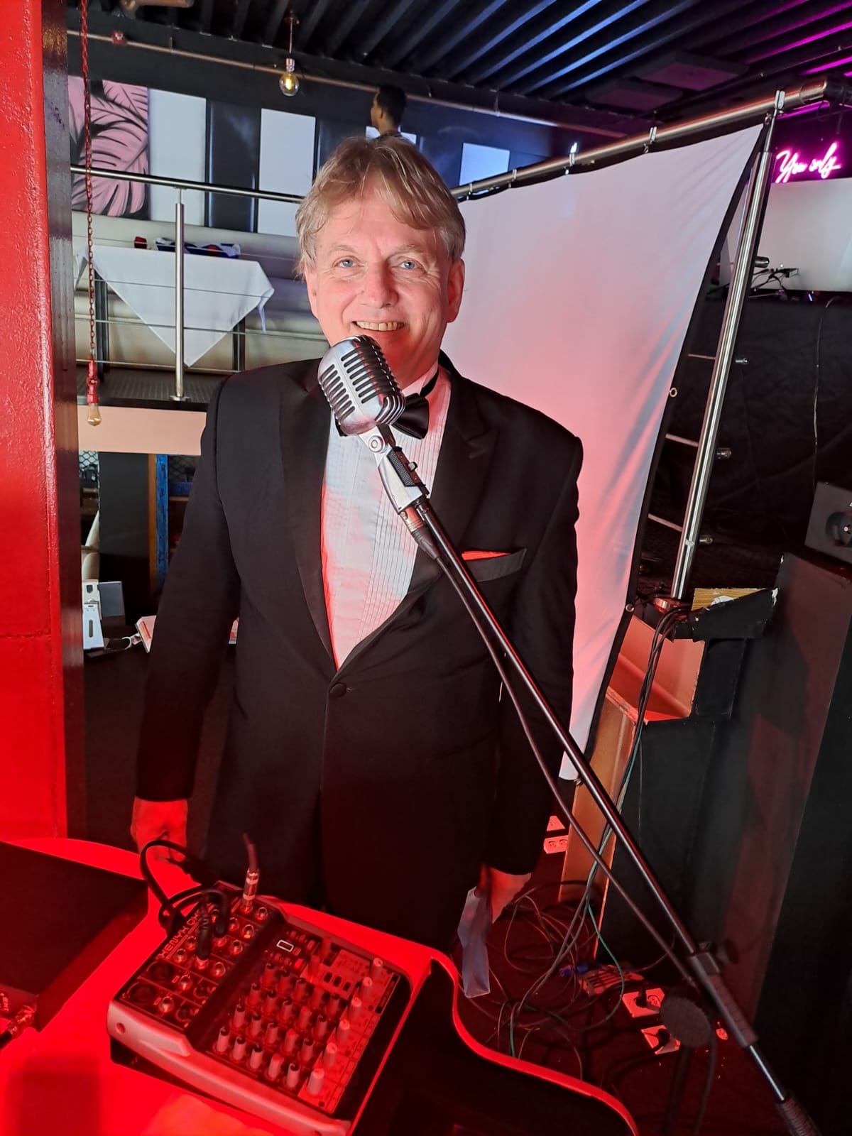 Fred de Jong Vocalist